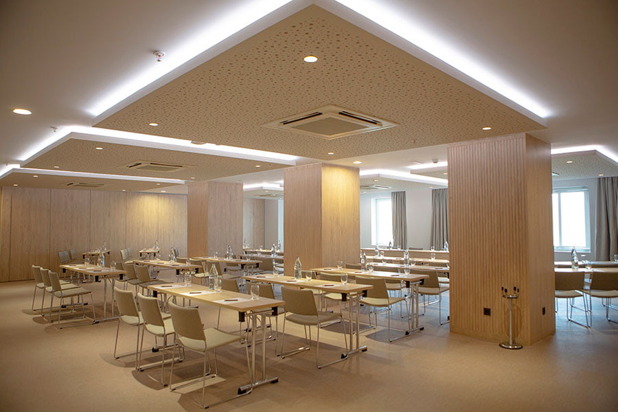 conference-room-colon-riu-plaza-espana