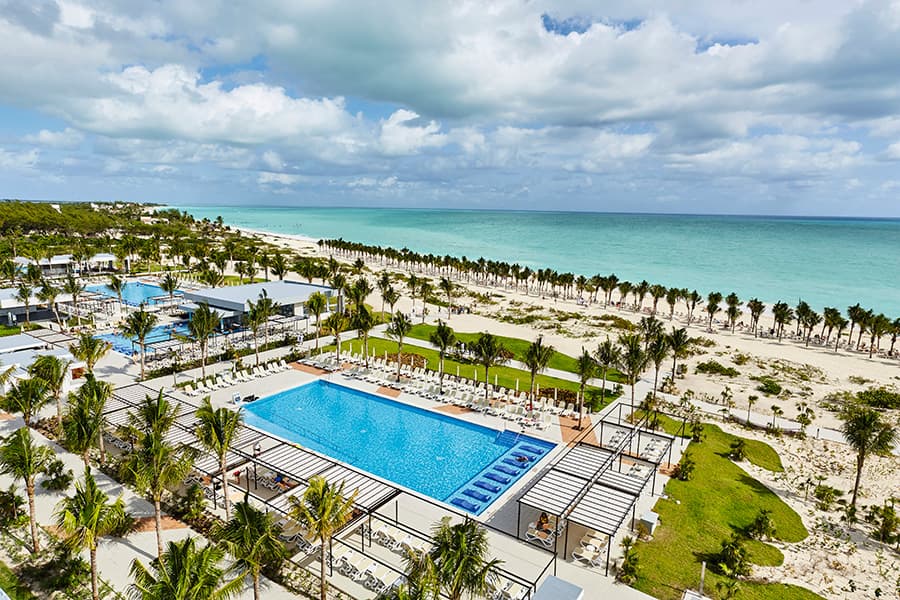 piscina-hotel-riu-dunamar.jpg