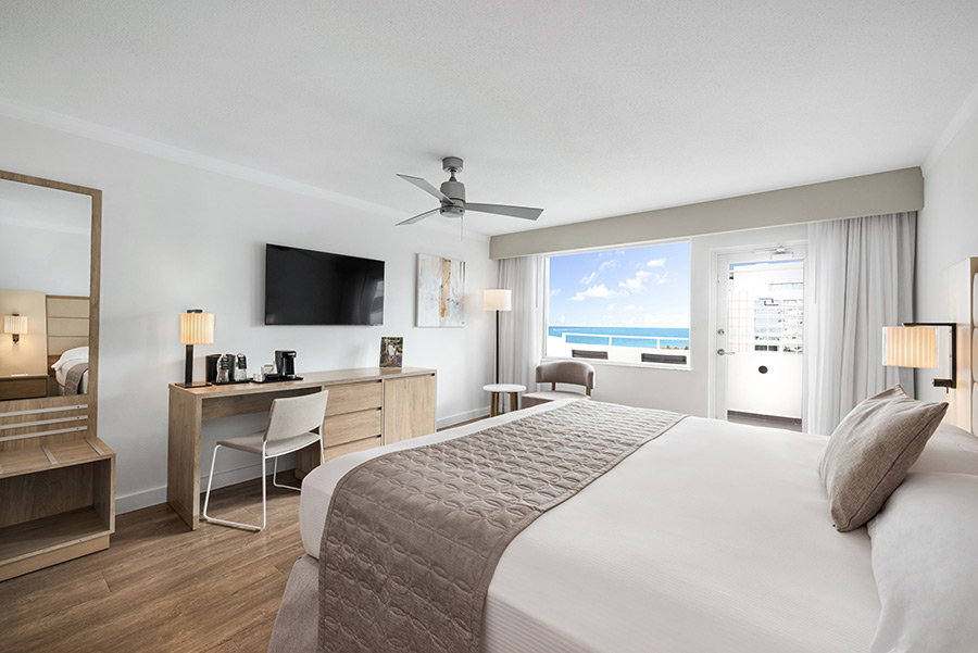 Deluxe King Bed with Ocean Front View